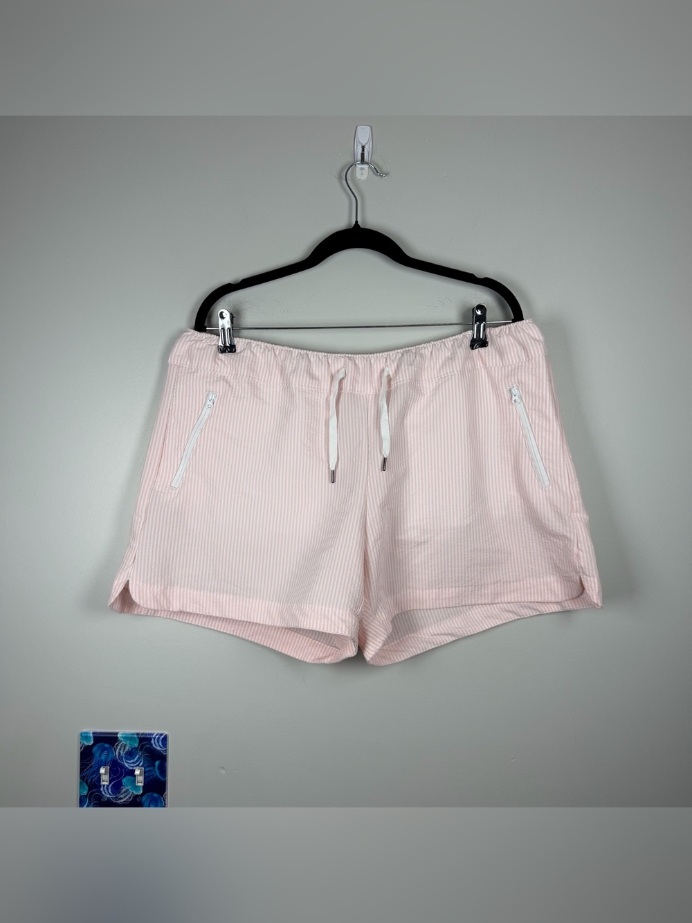 Women’s Pink Ribbed Drawstring Shorts - Picture 2 of 9